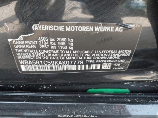 Photo 8 VIN: WBA5R1C59KAK07778 - BMW 330I 