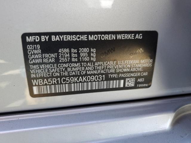 Photo 9 VIN: WBA5R1C59KAK09031 - BMW 330I 