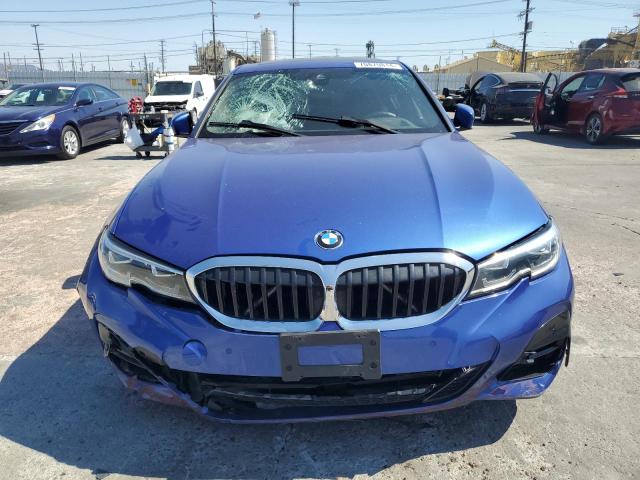 Photo 4 VIN: WBA5R1C59KFH15190 - BMW 330I 