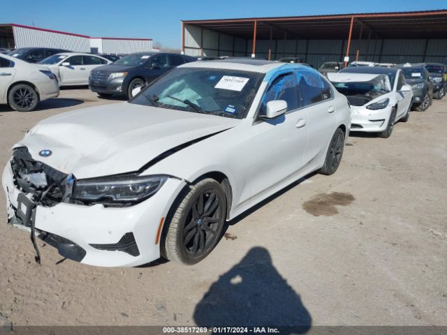 Photo 1 VIN: WBA5R1C5XKAJ99450 - BMW 330I 