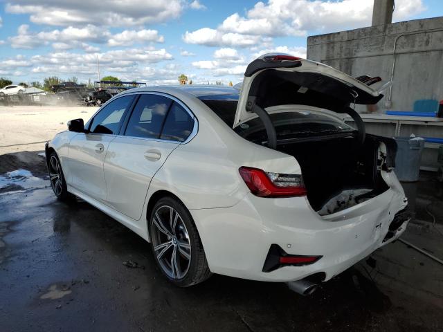 Photo 2 VIN: WBA5R1C5XKAK06946 - BMW 330I 