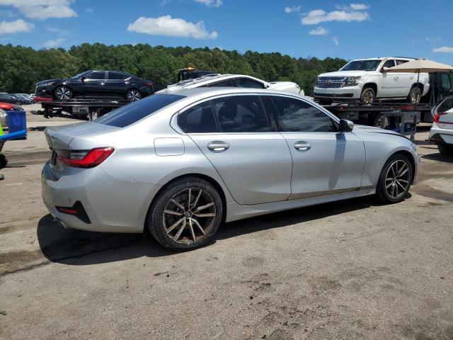 Photo 2 VIN: WBA5R1C5XKAK11659 - BMW 3 SERIES 