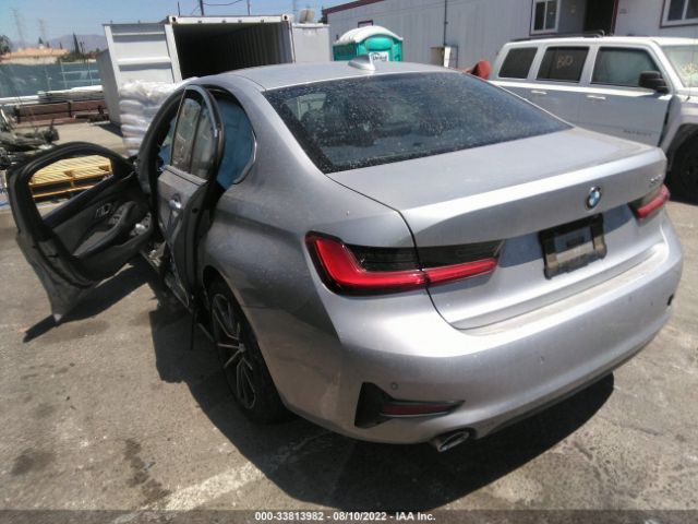 Photo 2 VIN: WBA5R1C5XKFH02979 - BMW 3 SERIES 