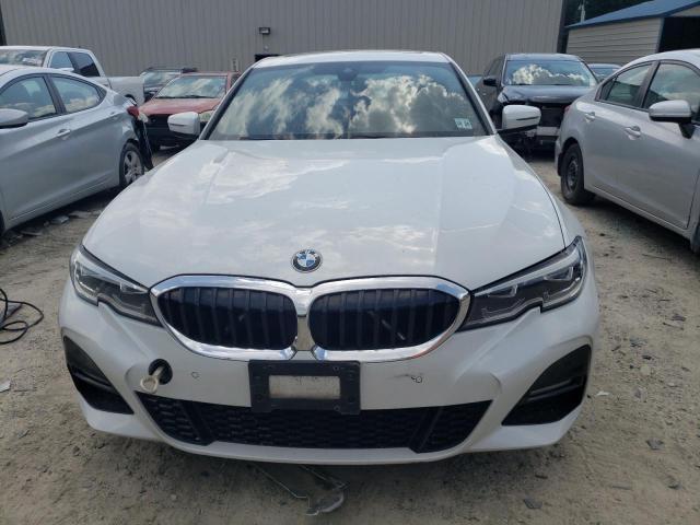 Photo 4 VIN: WBA5R7C02LFH42983 - BMW 330XI 