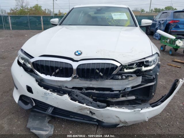 Photo 5 VIN: WBA5R7C02LFH44975 - BMW 330I 