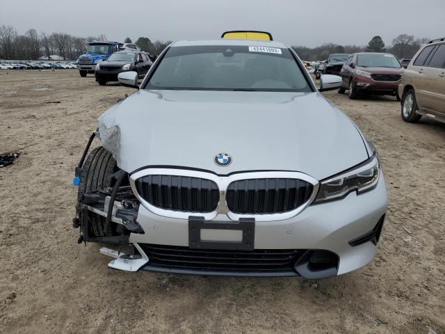 Photo 4 VIN: WBA5R7C03LFH47206 - BMW 330XI 