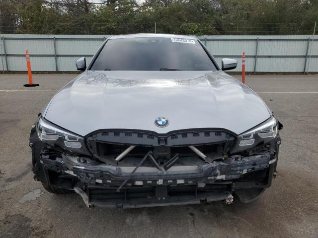 Photo 4 VIN: WBA5R7C07LFH70004 - BMW 330XI 