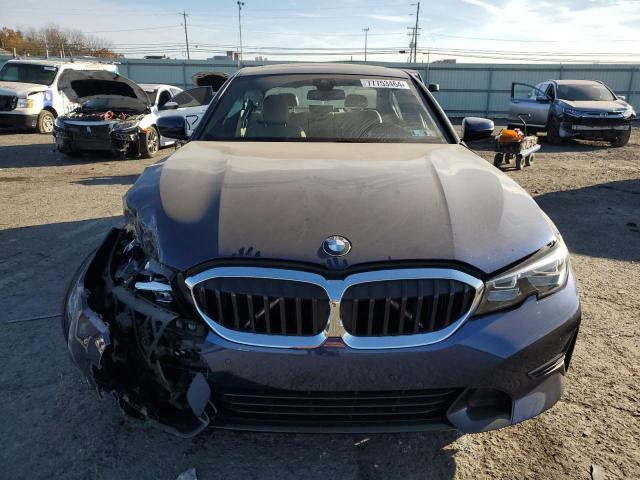 Photo 4 VIN: WBA5R7C50KAJ79422 - BMW 330XI 