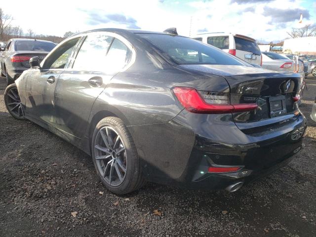 Photo 2 VIN: WBA5R7C50KAJ87598 - BMW 330XI 