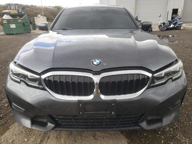 Photo 4 VIN: WBA5R7C51KAJ86878 - BMW 330XI 