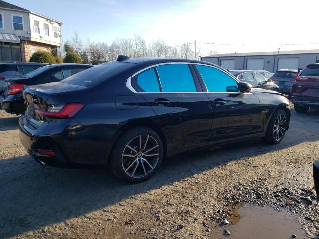 Photo 2 VIN: WBA5R7C52KAJ85562 - BMW 330XI 