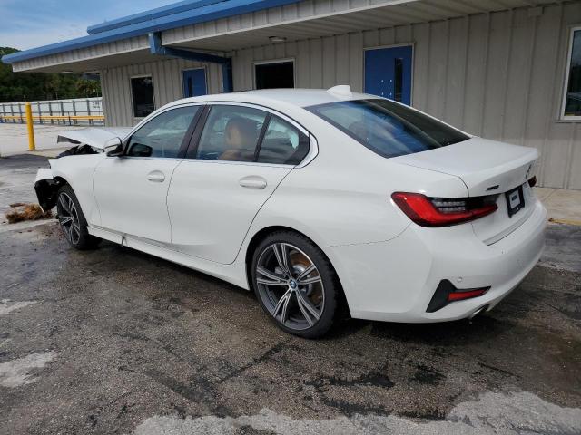 Photo 1 VIN: WBA5R7C52KFH17527 - BMW 3 SERIES 