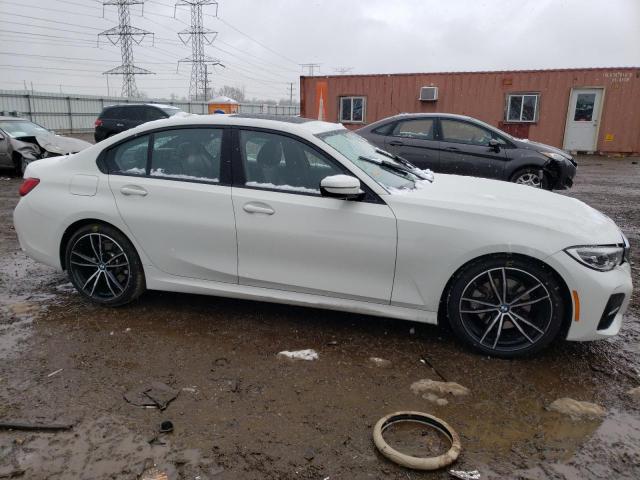 Photo 3 VIN: WBA5R7C53KAJ80628 - BMW 330XI 