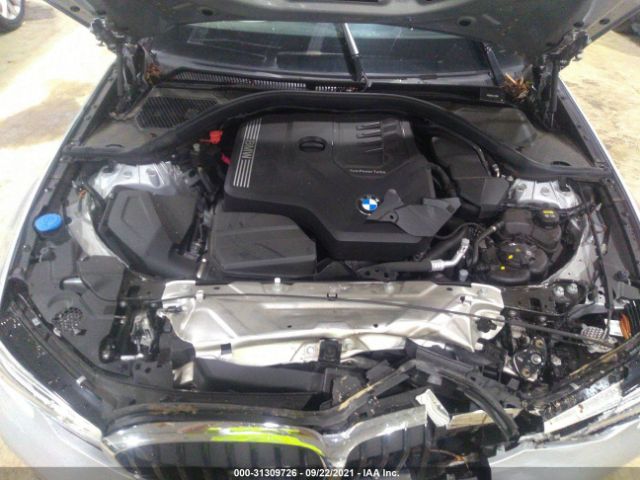 Photo 9 VIN: WBA5R7C53KAJ82136 - BMW 3 SERIES 