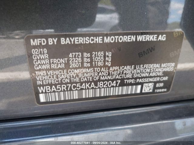 Photo 8 VIN: WBA5R7C54KAJ82047 - BMW 330I 