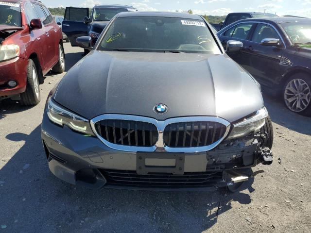 Photo 4 VIN: WBA5R7C54KAJ82064 - BMW 330I 