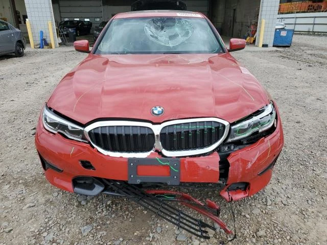 Photo 4 VIN: WBA5R7C54KAJ87345 - BMW 330XI 