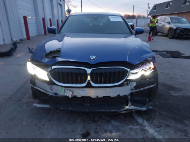 Photo 5 VIN: WBA5R7C55KAE82859 - BMW 330I 