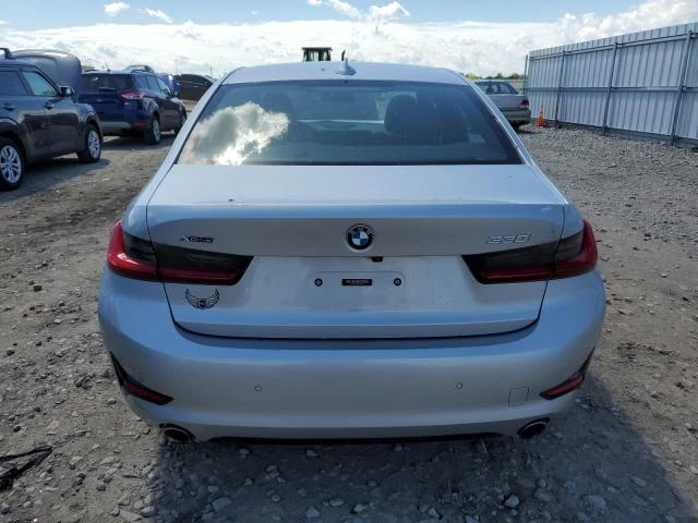 Photo 5 VIN: WBA5R7C55KFH22219 - BMW 330XI 