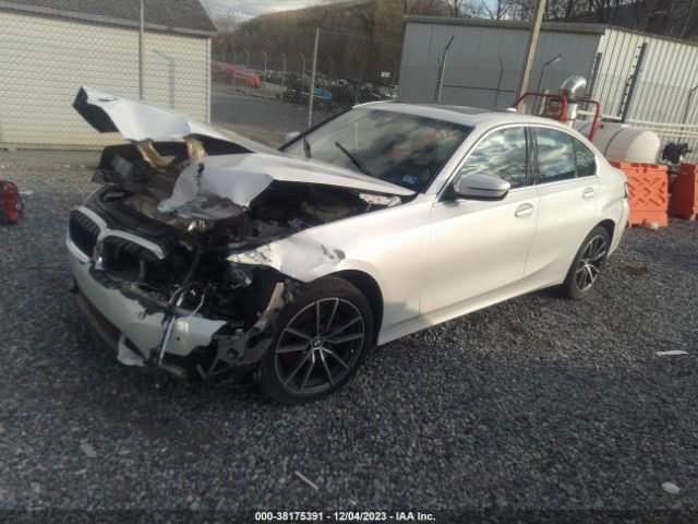 Photo 1 VIN: WBA5R7C55KFH30854 - BMW 330I 