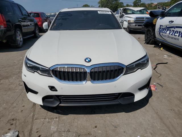 Photo 4 VIN: WBA5R7C56KFH32709 - BMW 330XI 