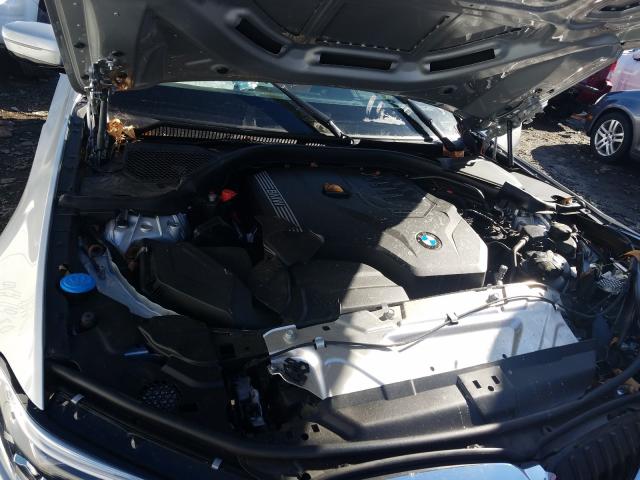 Photo 6 VIN: WBA5R7C57KFH16499 - BMW 330XI 