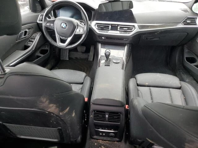 Photo 7 VIN: WBA5R7C57KFH18561 - BMW 330XI 