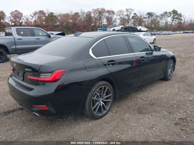 Photo 3 VIN: WBA5R7C57KFH22433 - BMW 330I 