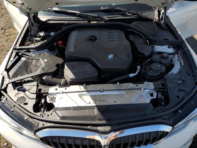 Photo 10 VIN: WBA5R7C58KFH23400 - BMW 330XI 