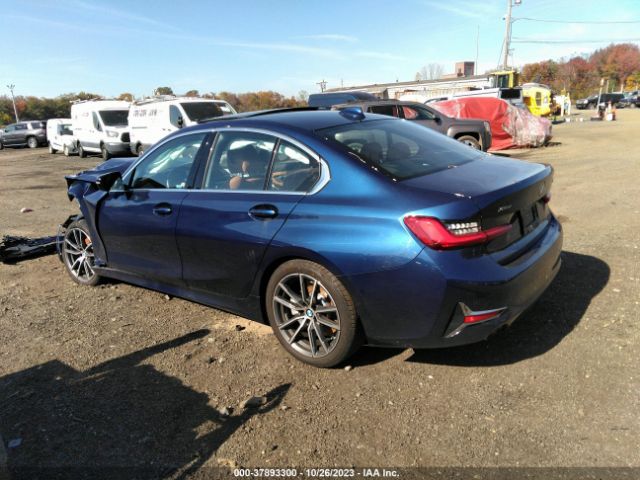 Photo 2 VIN: WBA5R7C59KAJ83744 - BMW 330I 