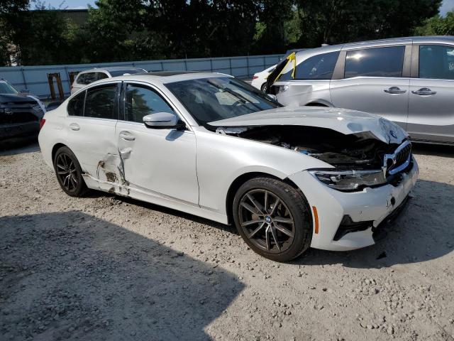 Photo 3 VIN: WBA5R7C59KAJ85719 - BMW 330XI 