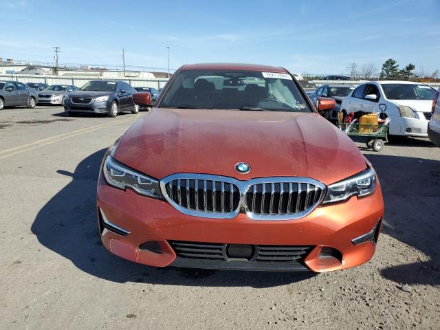 Photo 4 VIN: WBA5R7C59KAJ86188 - BMW 330XI 