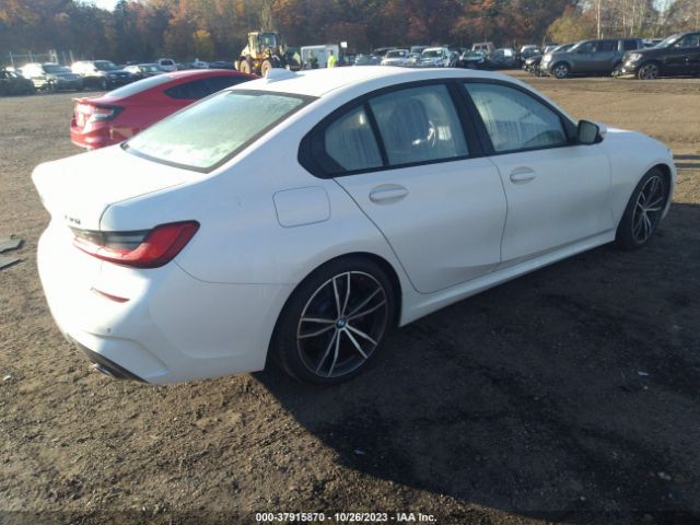 Photo 3 VIN: WBA5R7C5XKAJ81422 - BMW 330I 