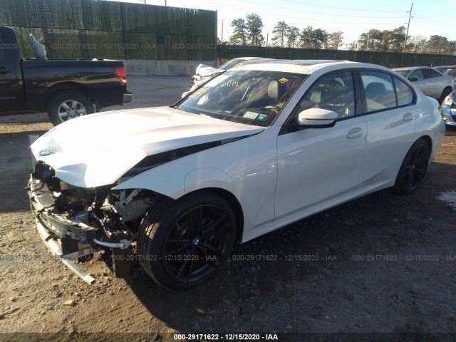 Photo 1 VIN: WBA5R7C5XKAJ81856 - BMW 3 