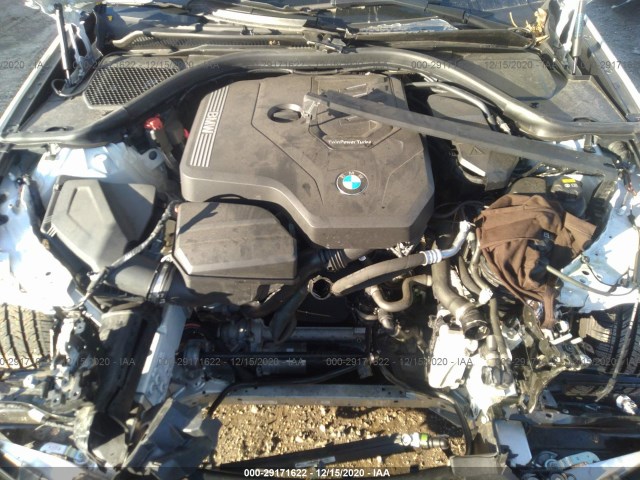 Photo 9 VIN: WBA5R7C5XKAJ81856 - BMW 3 