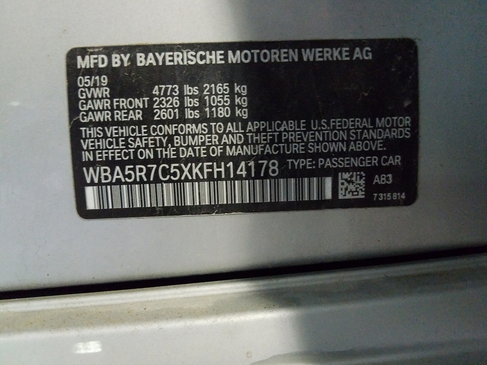 Photo 9 VIN: WBA5R7C5XKFH14178 - BMW 330XI 