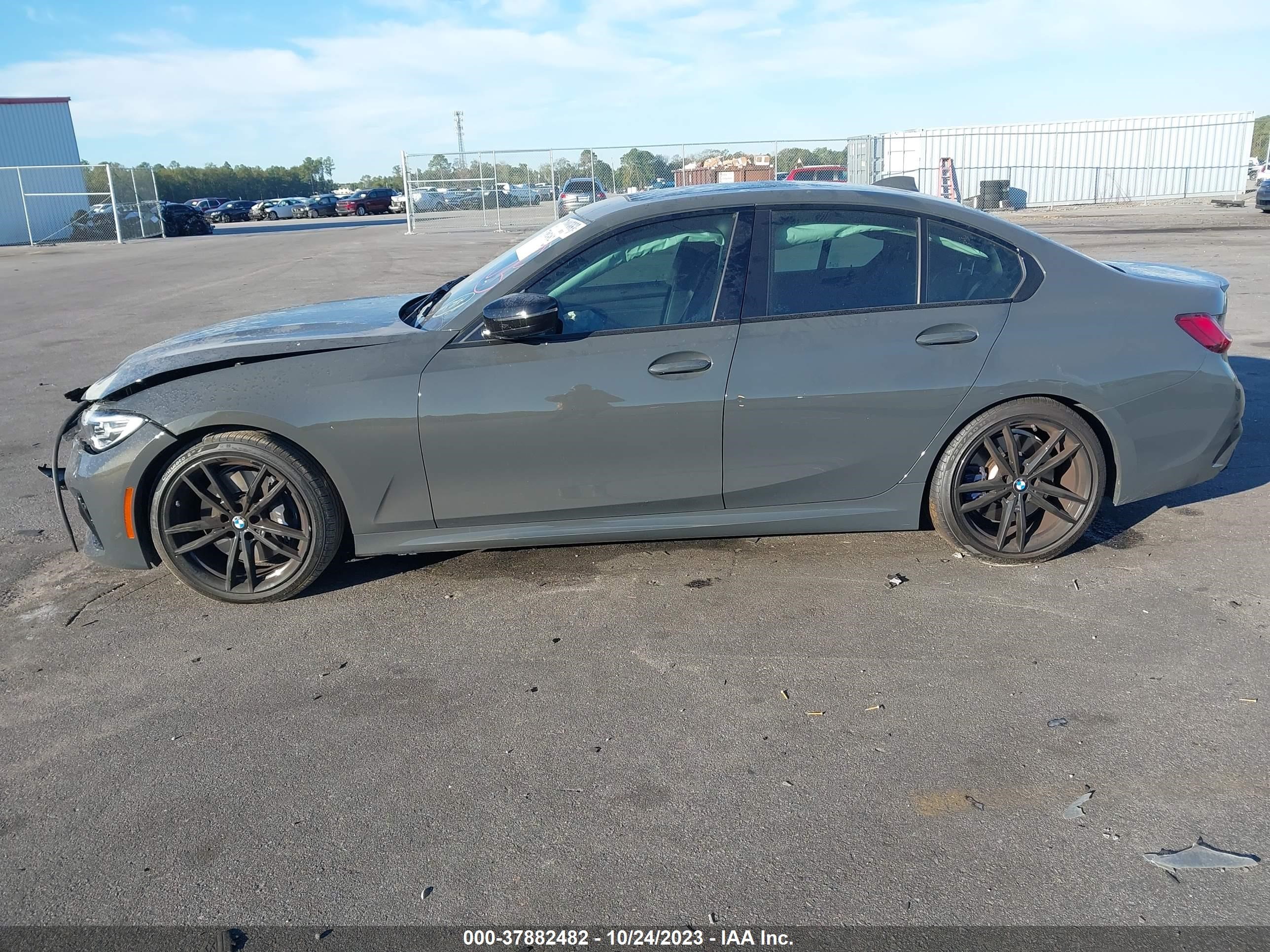 Photo 13 VIN: WBA5U7C06MFK93952 - BMW 3ER 