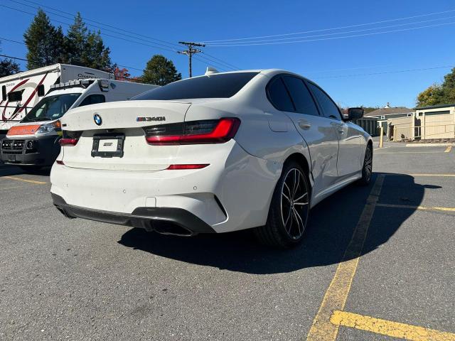 Photo 2 VIN: WBA5U9C01LA380181 - BMW M340XI 