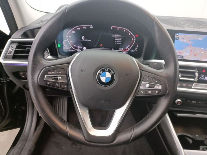 Photo 21 VIN: WBA5V31000FJ15960 - BMW 3-SERIE '18 