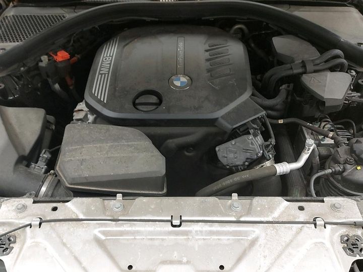 Photo 9 VIN: WBA5V31040FJ39680 - BMW 3 BERLINE 