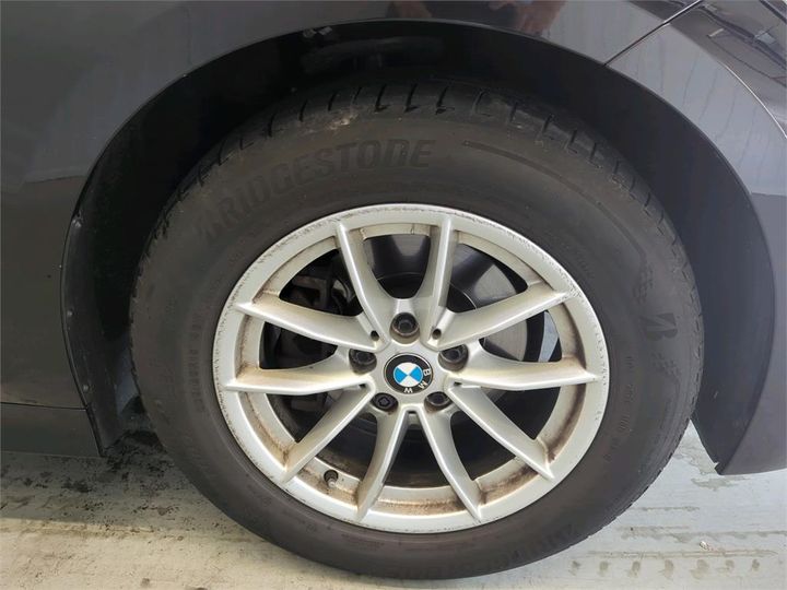 Photo 12 VIN: WBA5V31070FH50595 - BMW 318 