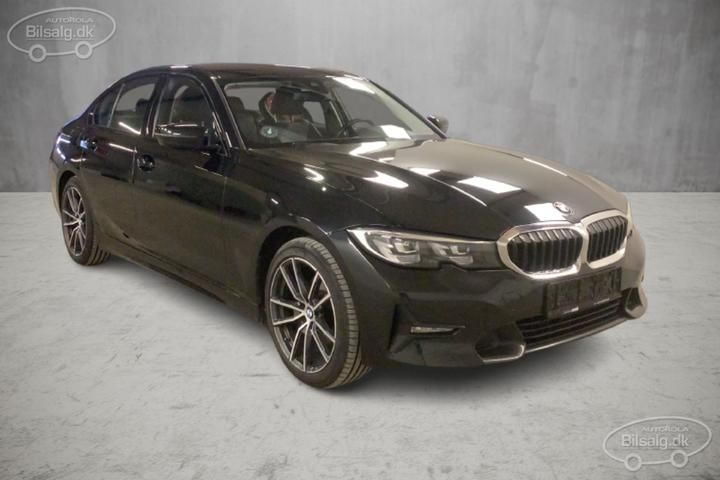 Photo 1 VIN: WBA5V510XLFJ18557 - BMW 3 SERIES 