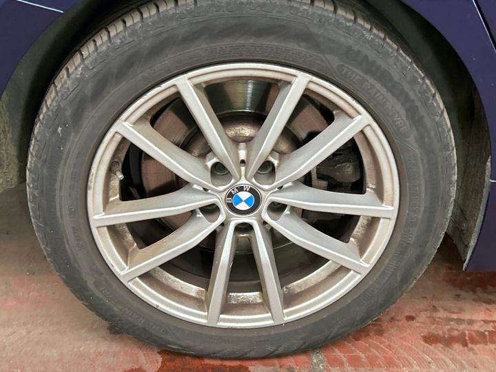 Photo 15 VIN: WBA5X71040FH74886 - BMW 3-SERIE '18 