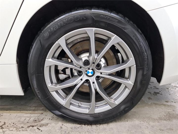 Photo 14 VIN: WBA5X71060FJ89062 - BMW 330 