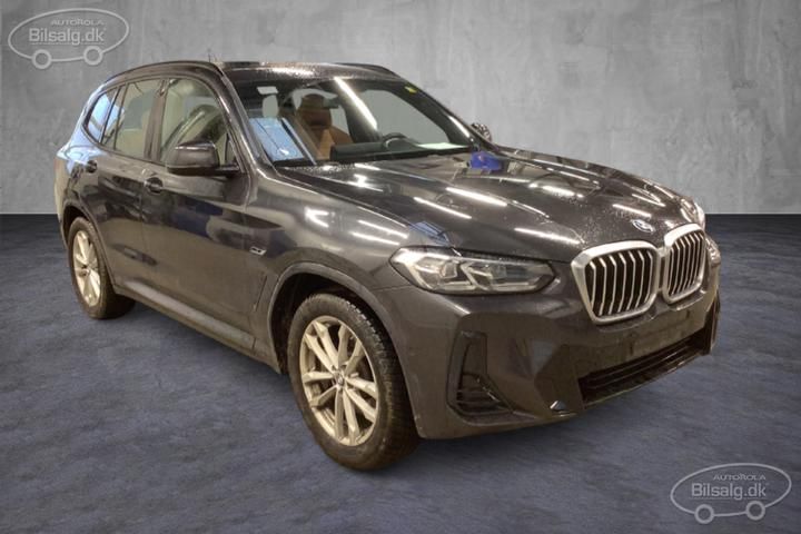 Photo 2 VIN: WBA61DP03N9K21015 - BMW X3 SUV 