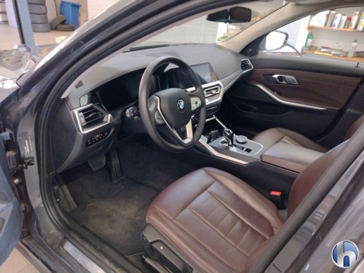 Photo 30 VIN: WBA6M11090FK33839 - BMW 330D 