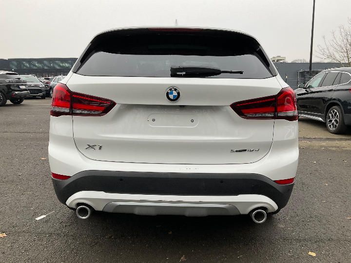 Photo 33 VIN: WBA71AC0105U95063 - BMW X1 SUV 