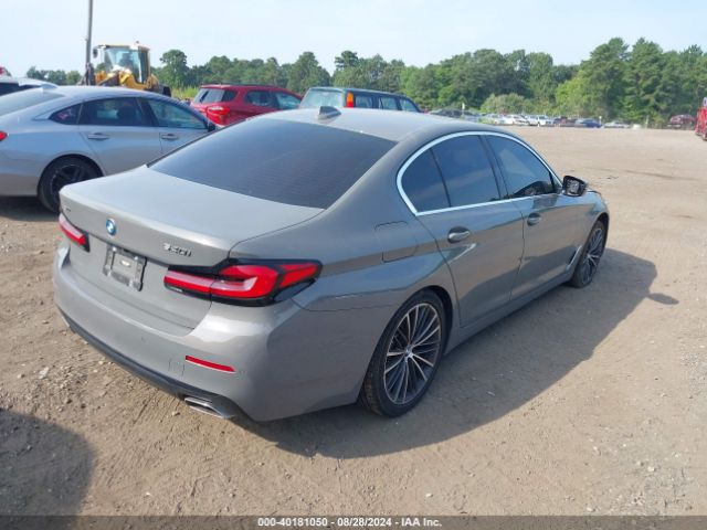 Photo 3 VIN: WBA73BJ01NWX59449 - BMW 540I 