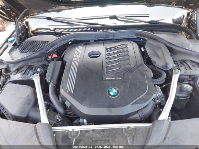 Photo 9 VIN: WBA73BJ06NCH63923 - BMW 540I 