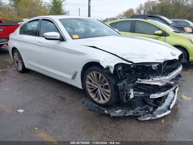 Photo 0 VIN: WBA73BJ09PWY17343 - BMW 540I 